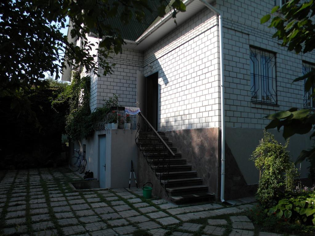 Guest House Dacha Kijev Kültér fotó